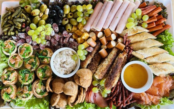 Morgan2 pildid9 Snäkivaagen mix (hind 1 inimese kohta) - NB! Minimaalne tellimus 5-le inimesele!